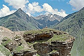 The road from Leh to Manali